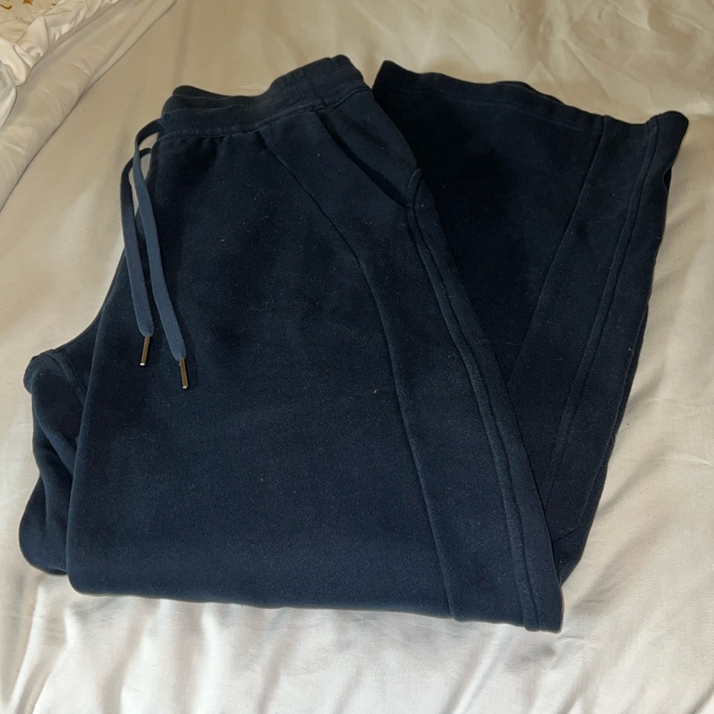 Lululemon navy scuba flare sweatpants